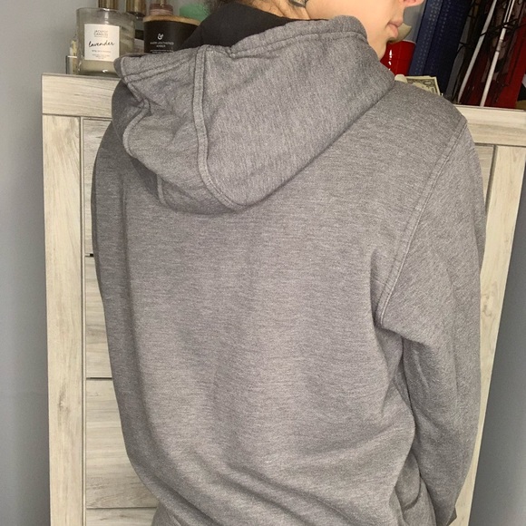 Sweatshirt - Picture 3 of 3